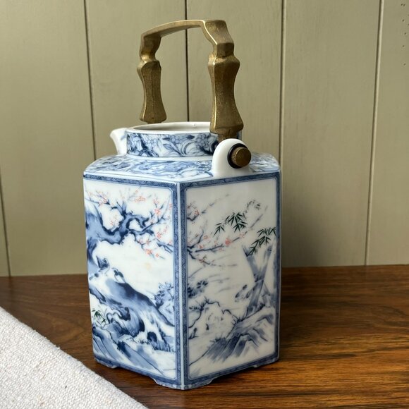 Chinese Porcelain Hexagonal Teapot Brass Handle White & Blue without Lid - Picture 2 of 16